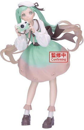 BanPresto - Hatsune Miku - Holiday Memories Camera Statue - 0