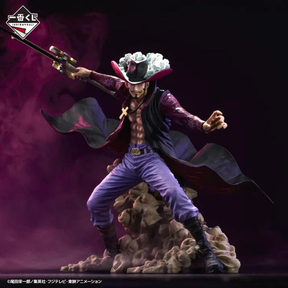 Dracule Mihawk One Piece Ichibansho Figure