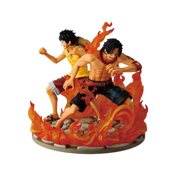 Bandai One Piece Ichibansho Ace and Luffy Dramatic Memories Revible Moment Figure