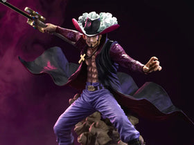Dracule Mihawk One Piece Ichibansho Figure