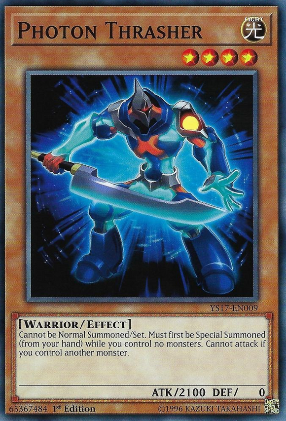 Photon Thrasher [YS17-EN009] Común 