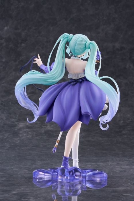 Taito AMP+ Cranenking Figure - Hatsune Miku (2024 Birthday Flower Ver.)